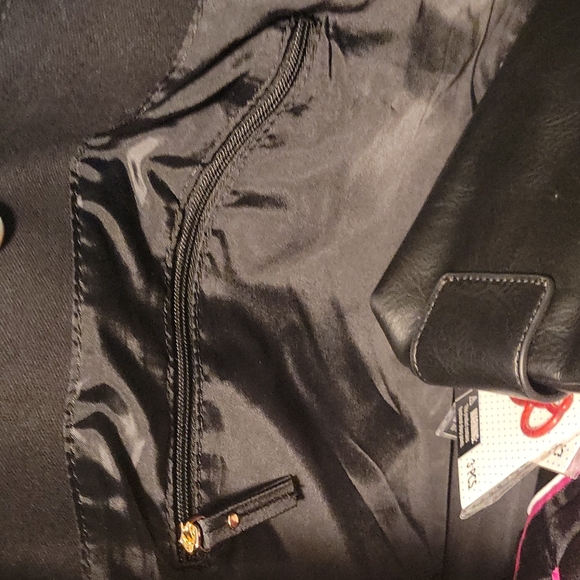 Victoria secret bag - Picture 8 of 8